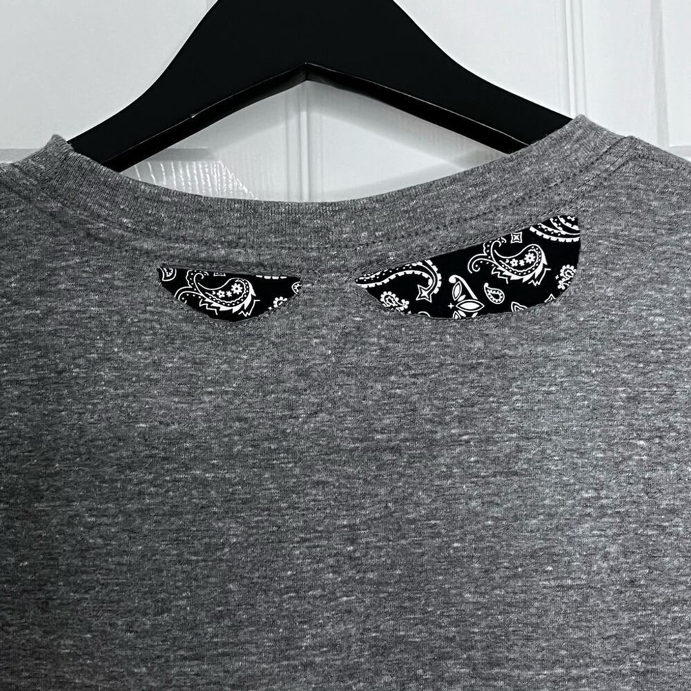 Chillionaire Women's Large Tailgating Tshirt Heather Gray NWT from Buckle - Picture 5 of 12